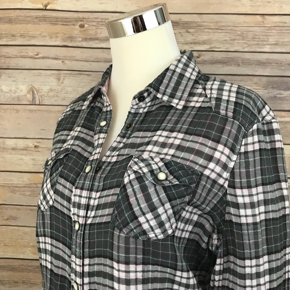 American Eagle Outfitters Tops - American Eagle Outfitters Plaid Shirt Size 10